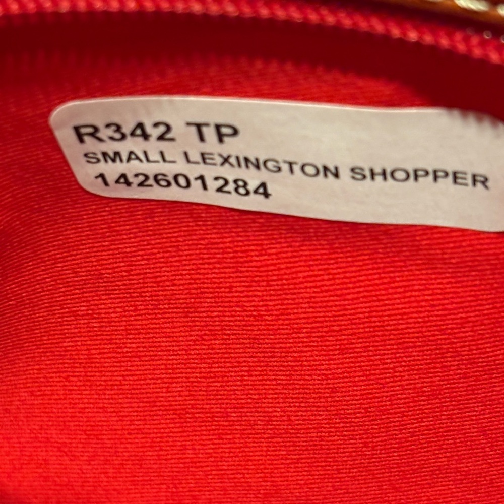 Dooney & Bourke olive green pebbled bag - Picture 4 of 5